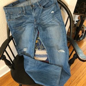 LUCKY Distressed JEANS